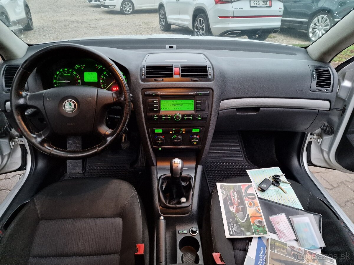 Škoda Octavia II 1.9 TDi 105k Ambiente M5 (diesel) - 19