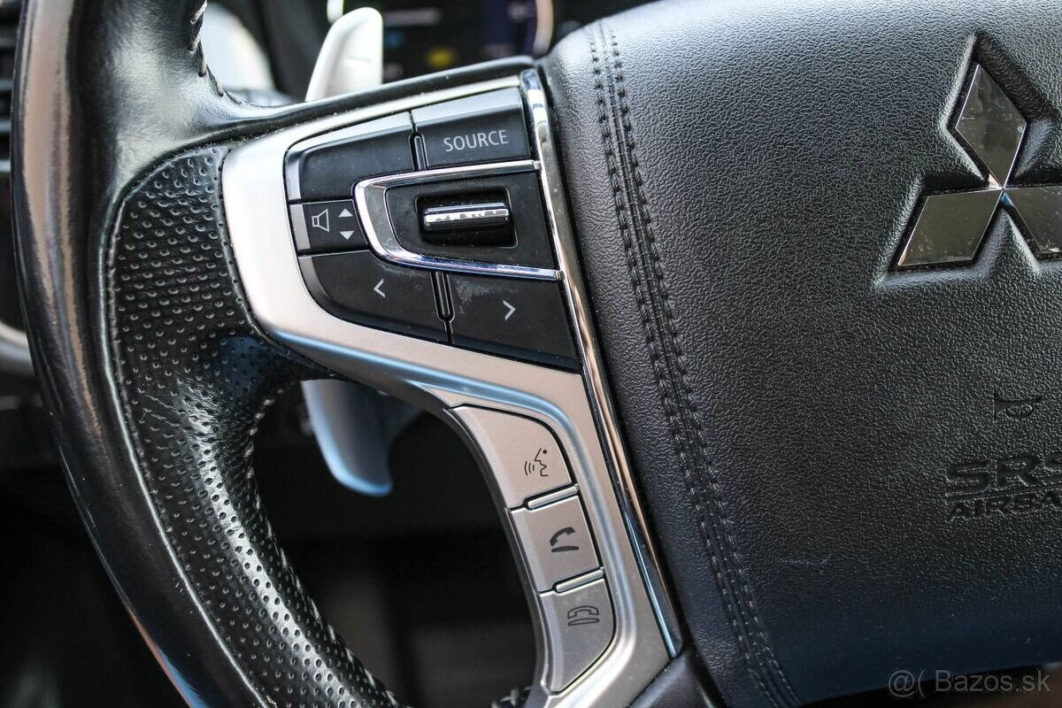 Mitsubishi Outlander PHEV 2.4 4x4 2021 - 19