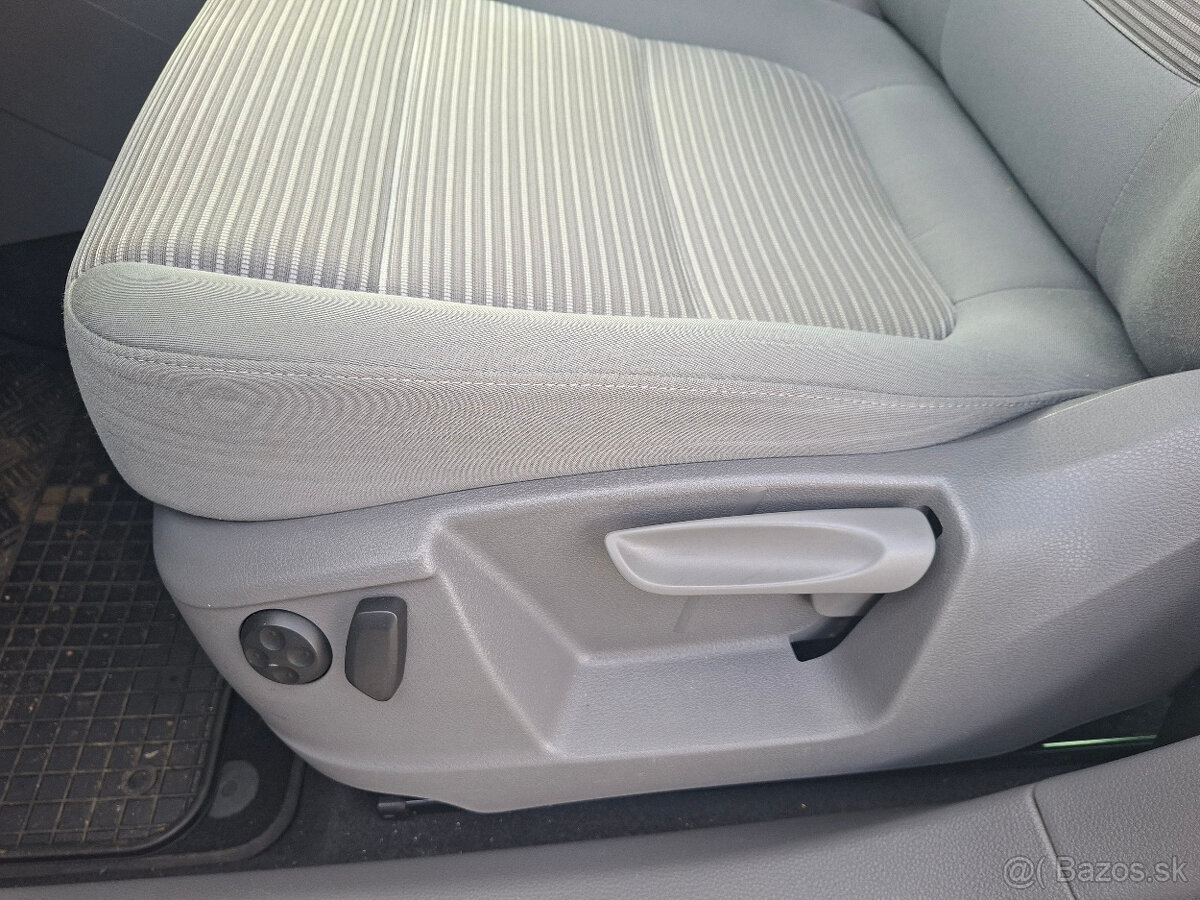 Seat Alhambra 2.0 TDi, 4 Motion, 6 rýchl.manuál - 19