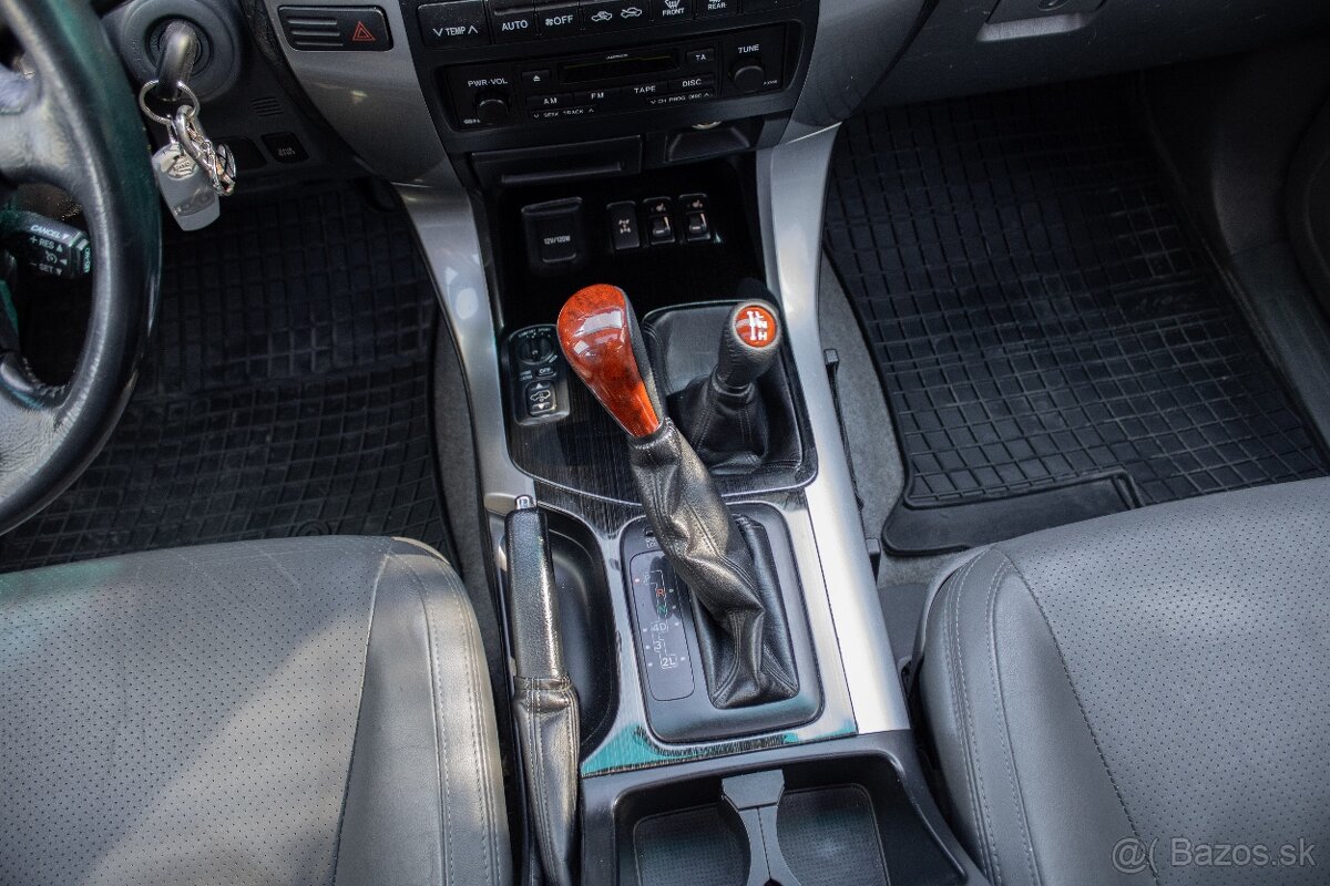 Toyota Land Cruiser 3.0 D-4D NAVI, A/T - 19