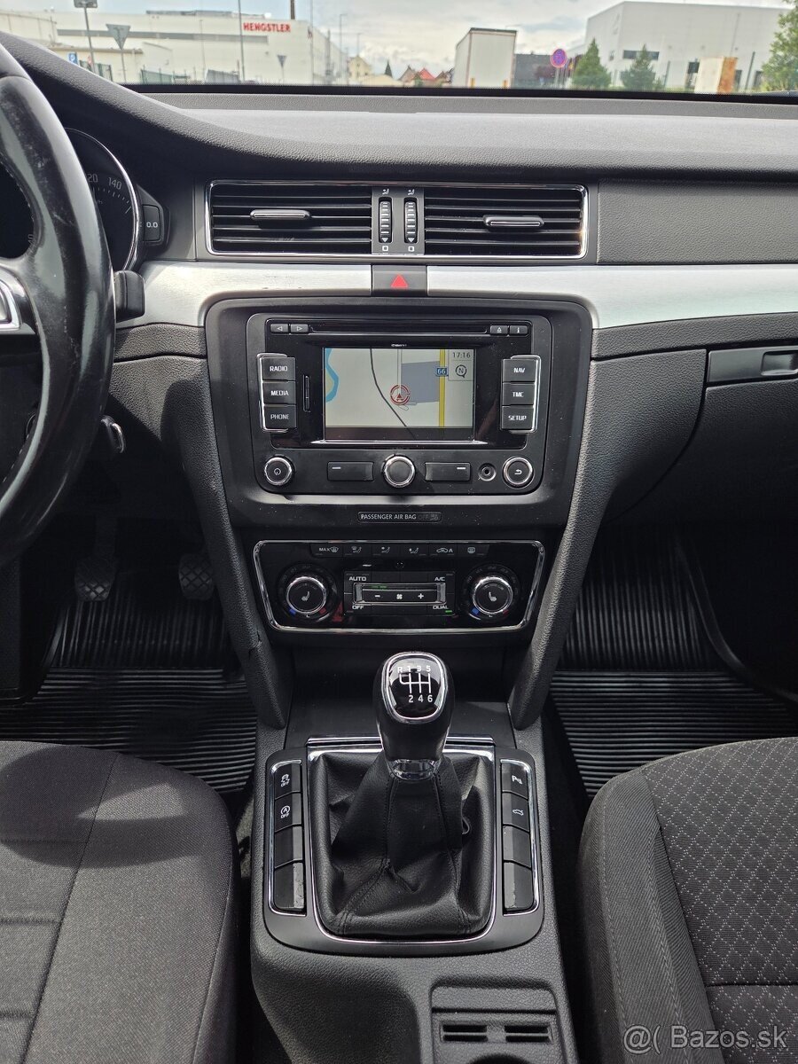 Škoda Superb 2.0TDI - 19