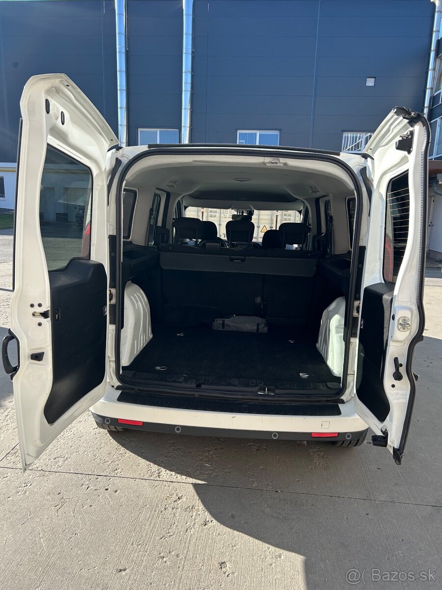 Fiat Doblo Maxi 1.6 MTJ - 19