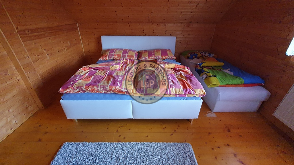 PREDAJ: veľký luxusný 10 r. zrubový dom Vysoké Tatry - 19