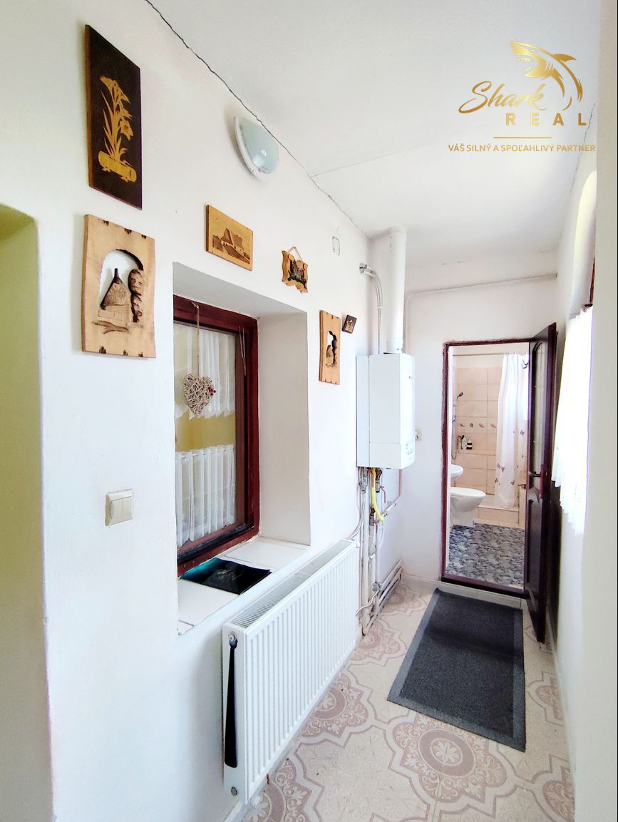 Útulný dom s nádhernou záhradou v krásnej prírode - 19