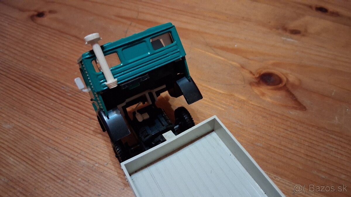 GAZ-AA Polutorka 1932 + KAMAZ 1/43 - 19