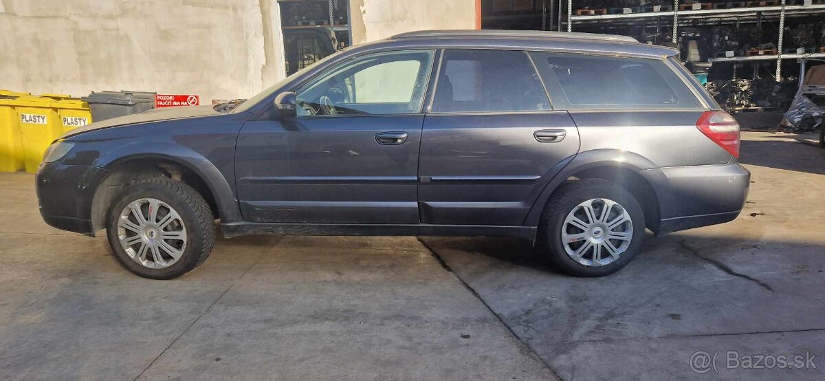 Subaru Legacy Outback 2,0D 110kw - 19