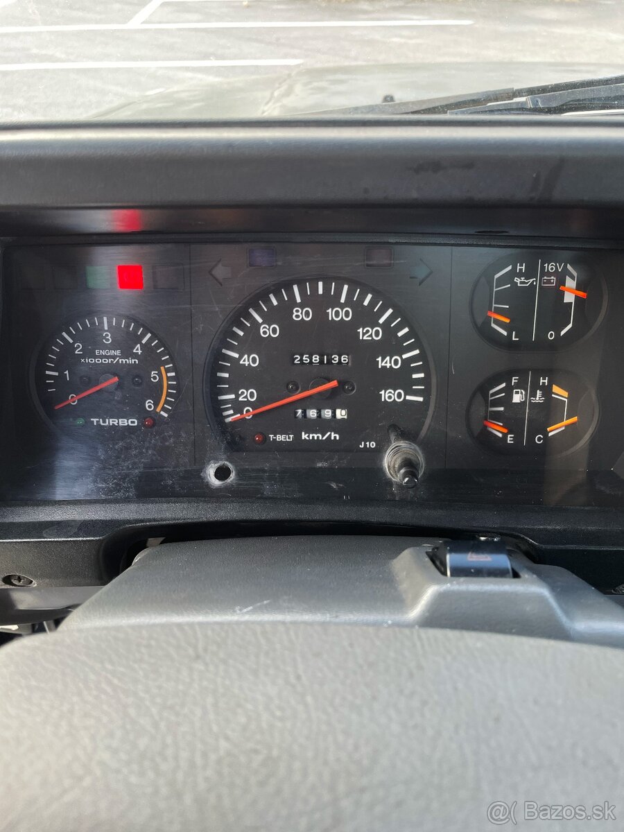 Toyota Land Cruiser LJ70 2.4td - 19