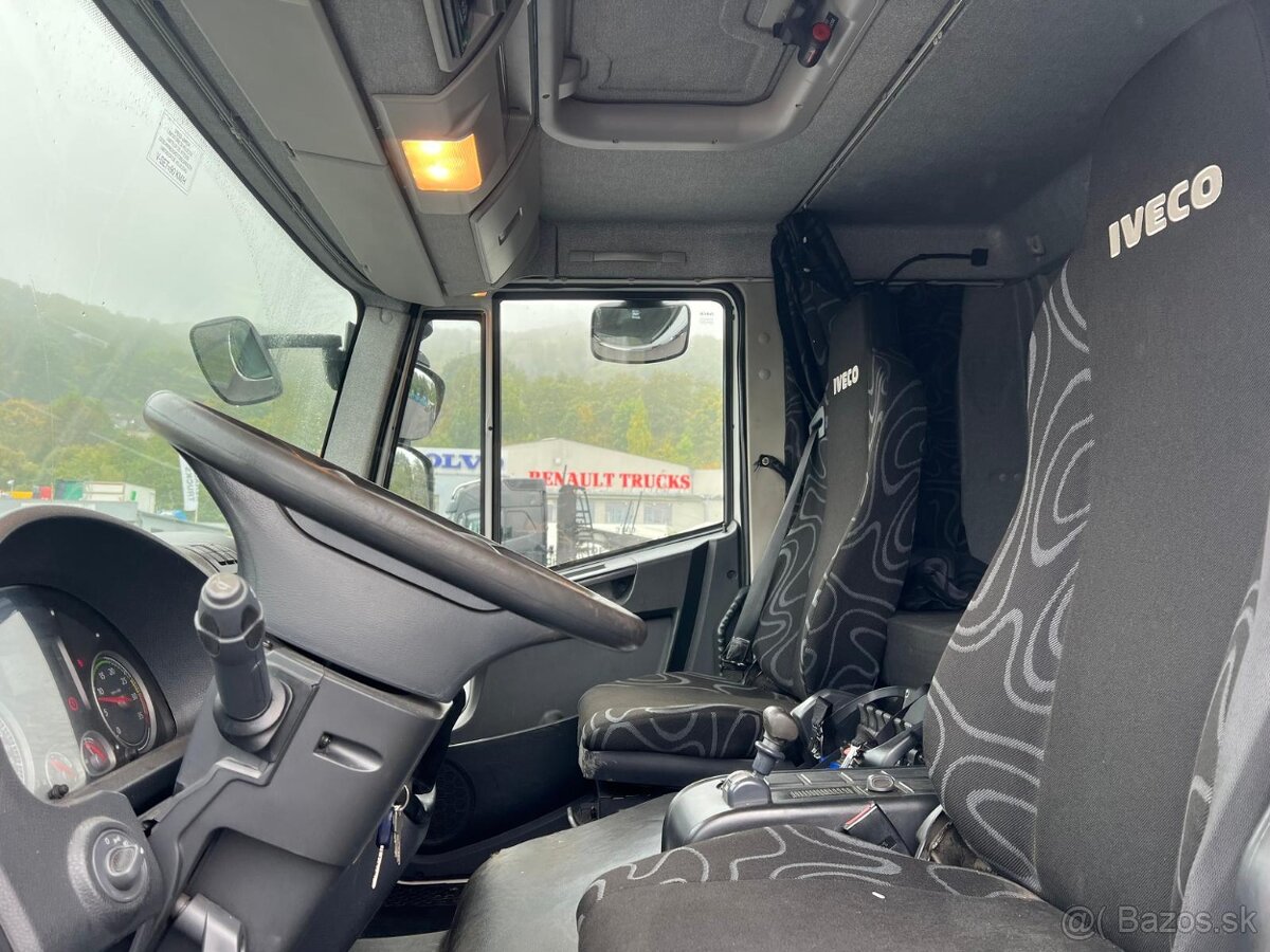 odtahový speciál Iveco Eurocargo 120E18 hydraulická ruka - 19