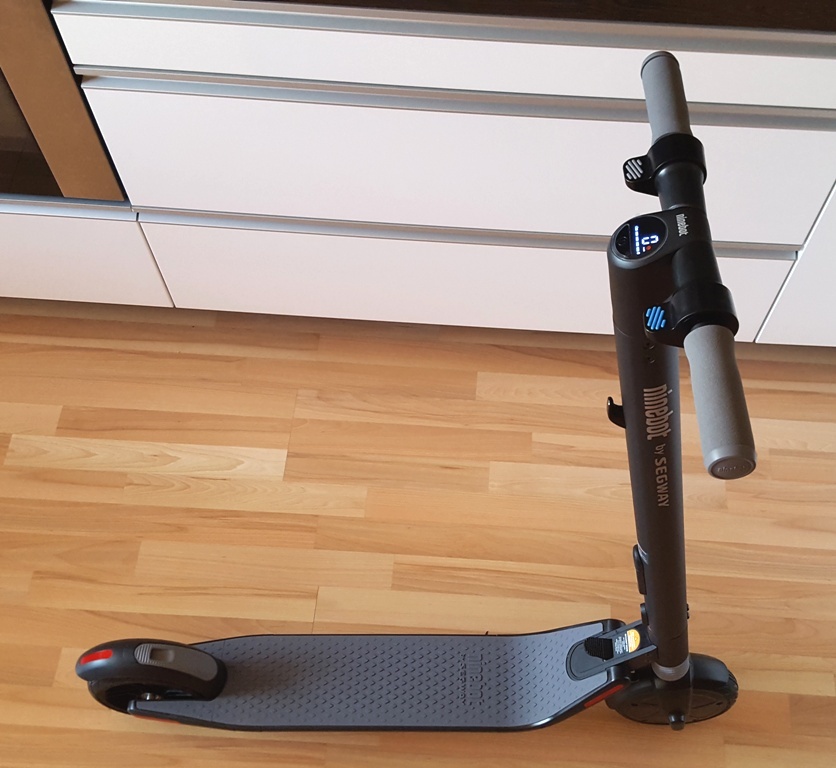 Predám Segway NBT elektrickú skladaciu kolobežku - 19