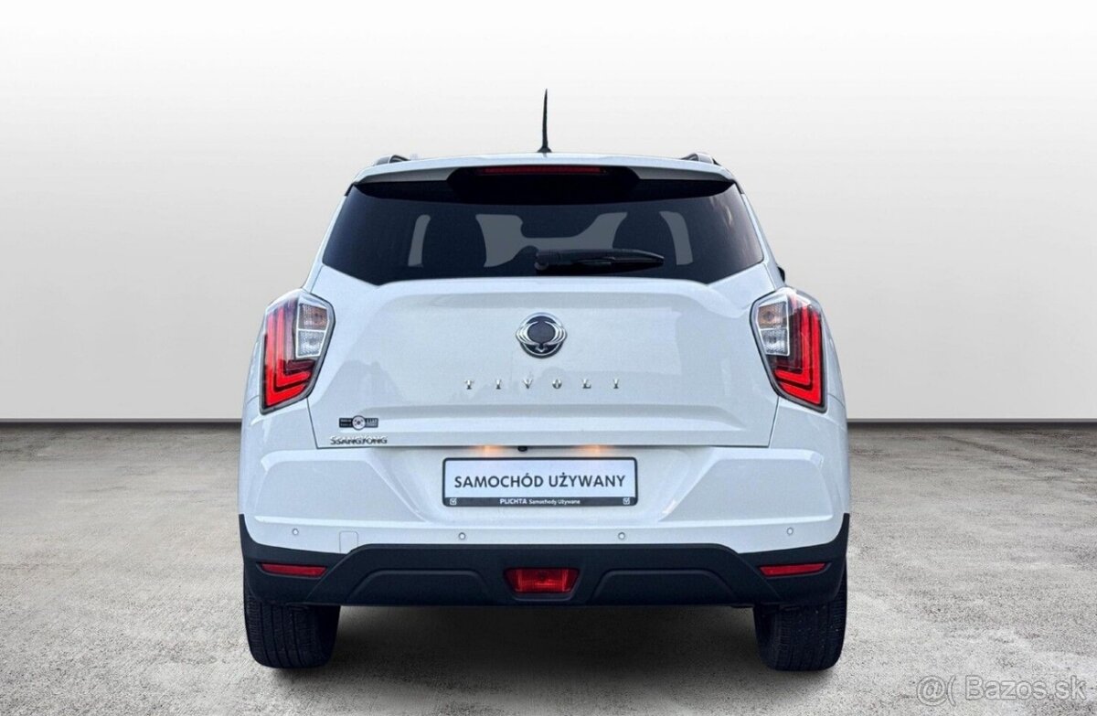 Kúpim SsangYong Tivoli oranžové alebo biele - 19