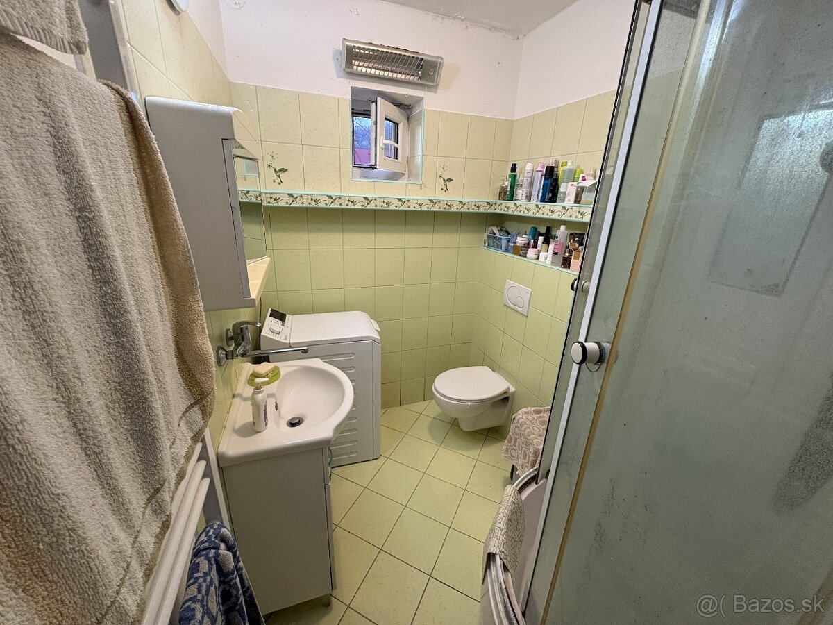 🏡 Rodinný dom v Podlaviciach – bývanie aj podnikanie - 19