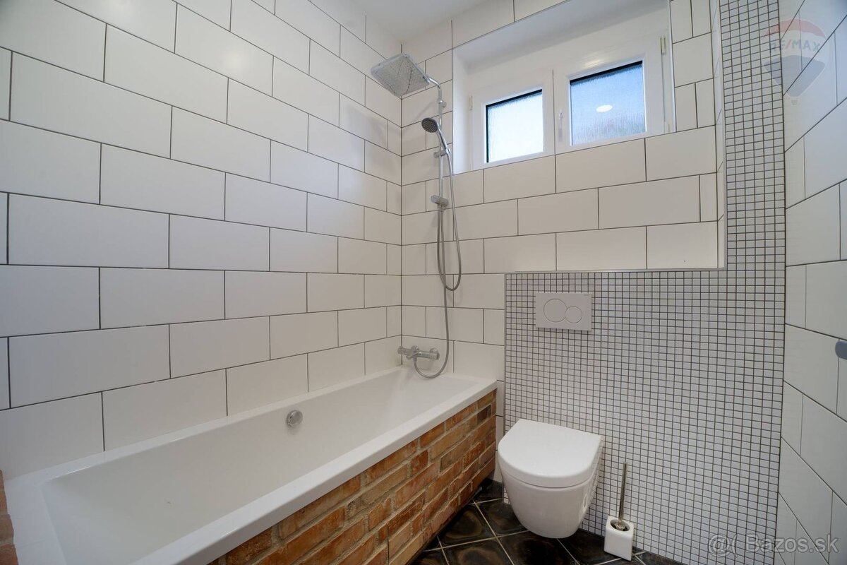 Zrekonštruovaný 5 izbový Rodinný dom s garážou a záhradou - 19