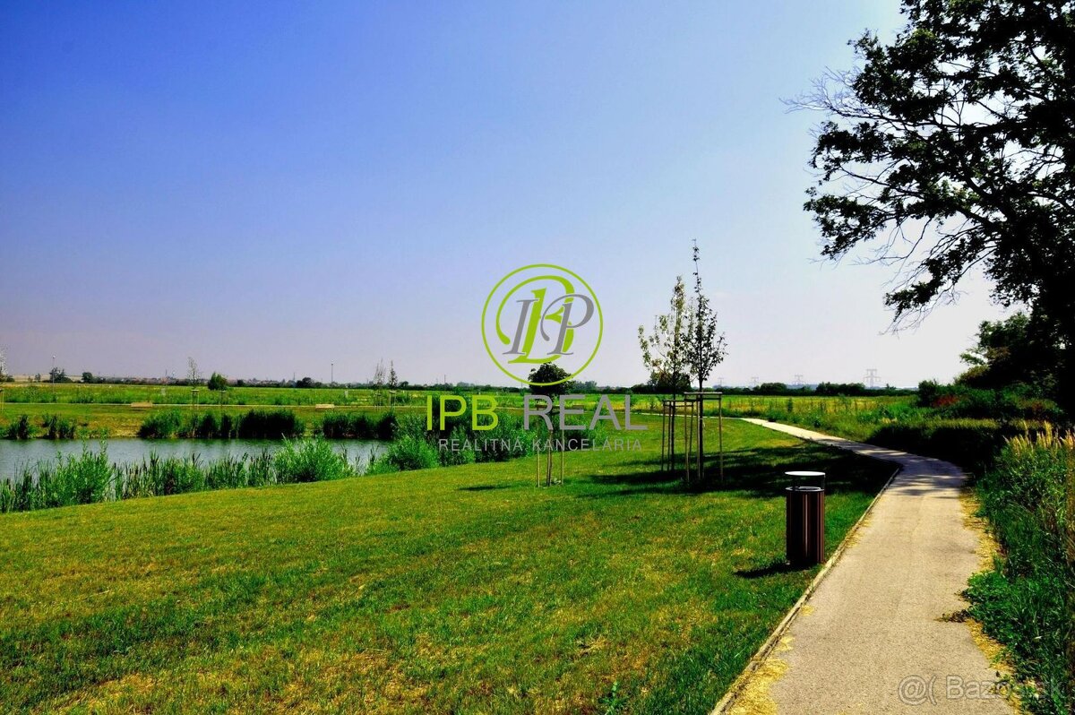 KRÁSNY 3 izb.rodinný dom v slepej uličke s veľkým záhradným - 19