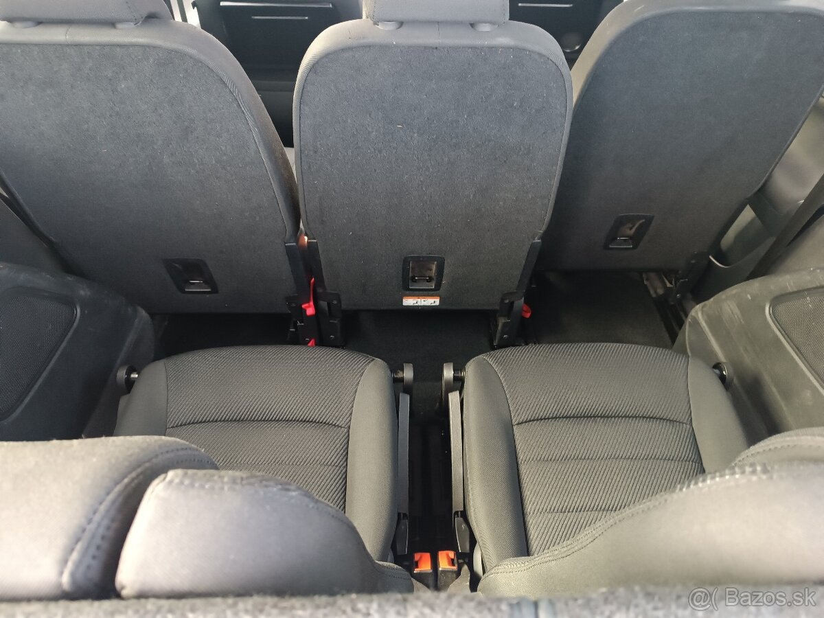 Predám Ford Galaxy 2, 0 d Titanium r.v.2015 - 19