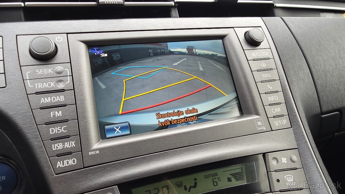 Toyota PRIUS 3 Hybrid Executive 11/2012 - 19