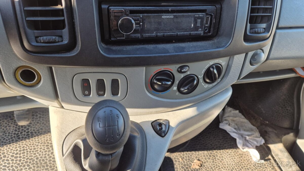 Renault Trafic 1,9DCI 74kw kód motora: F9QU7 - 19