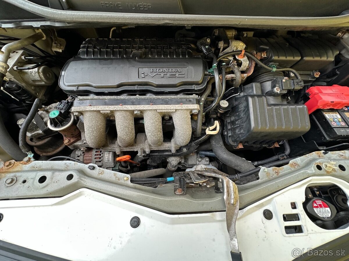 Honda Jazz / koupeno v ČR KLIMA 1.4/73kW r.v. 2014 - 19