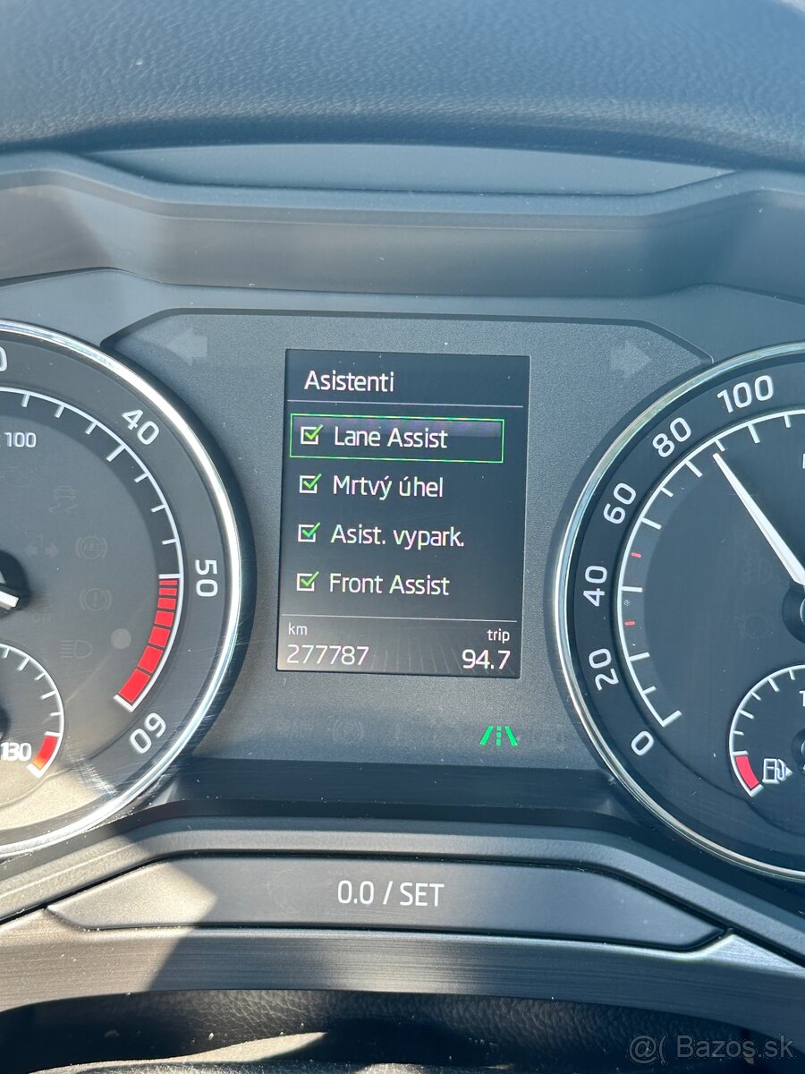 Škoda Superb DSG 2016 - 19