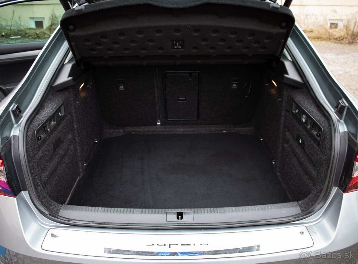 Škoda Superb 2.0 TDI Style DSG EU6 - 19