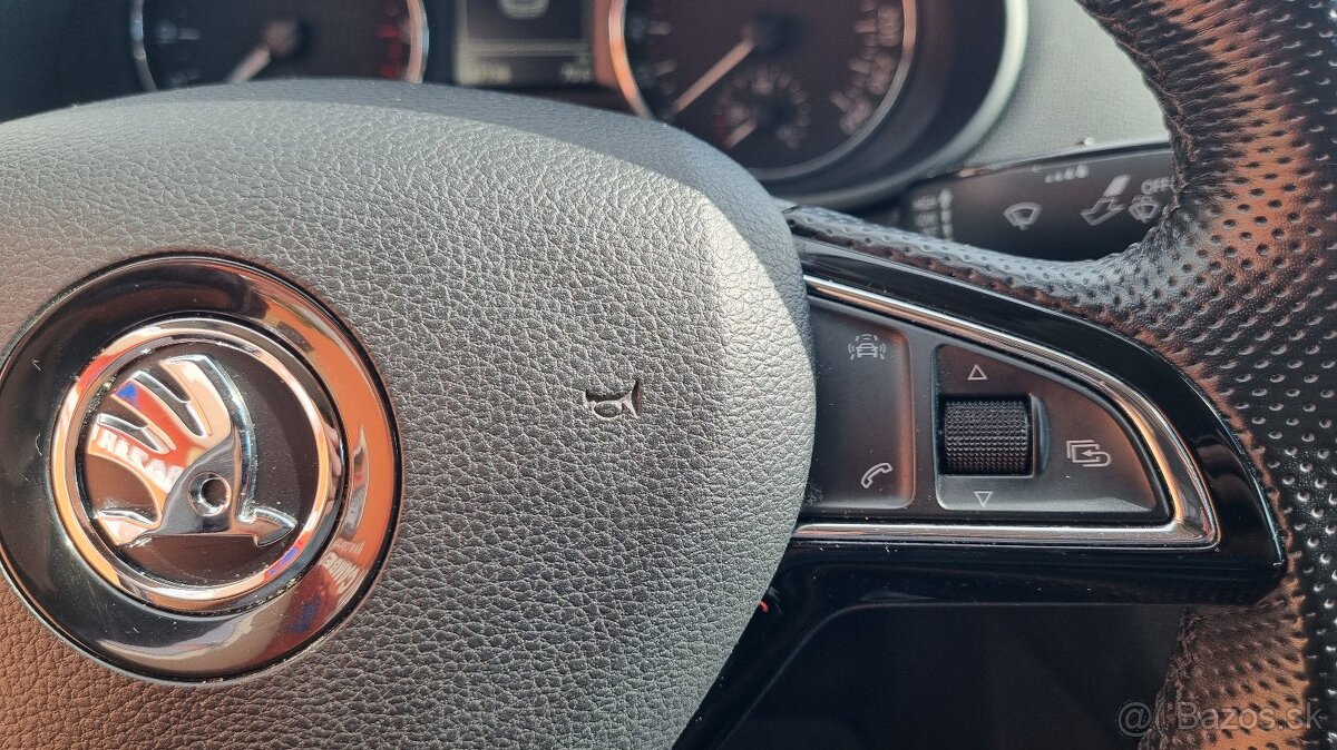 Škoda Octavia 1,6TDi 81kW Style - 19