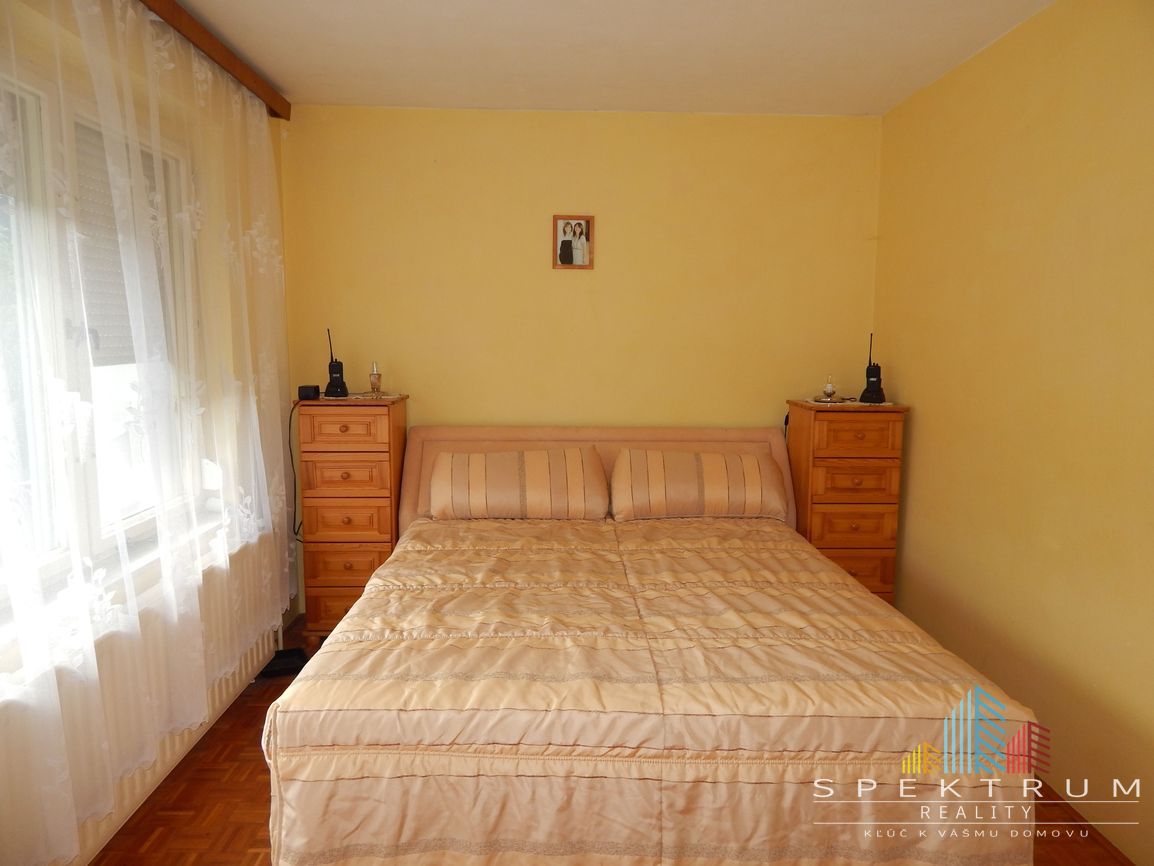 EXKLUZÍVNE-SPEKTRUM REALITY- Na predaj rodinný dom s pozemko - 19