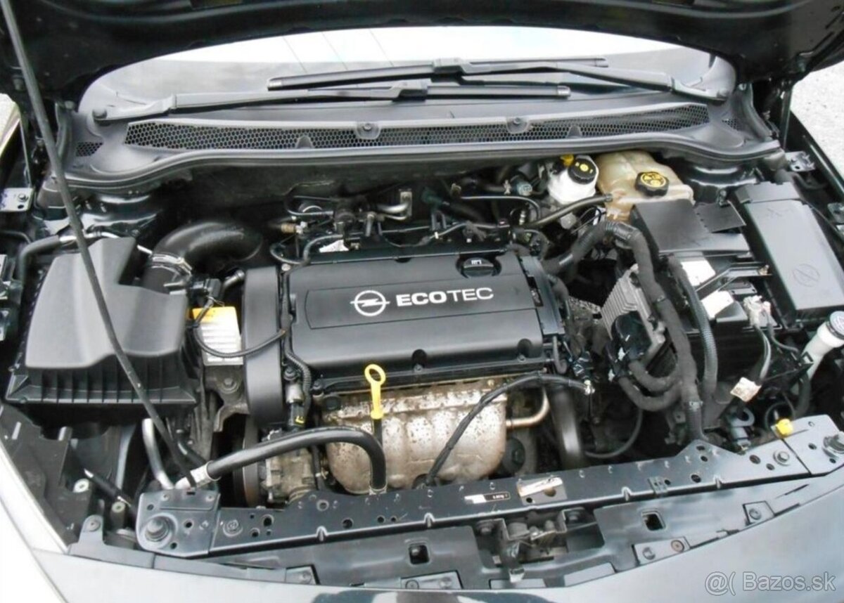 Opel Astra 1,6 85 kW KLIMA Serviska benzín - 19