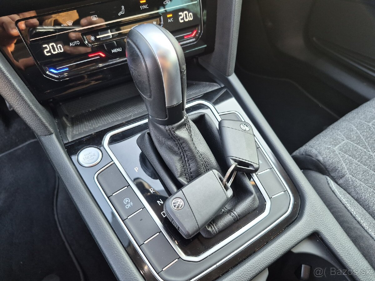 Volkswagen Passat Variant 2023 2,0 TDi DSG - 19