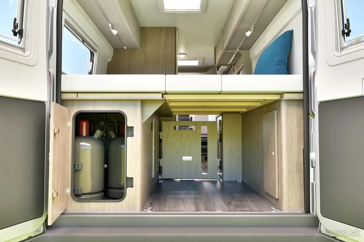 CamperVan s otvárateľnou strechou CARADO CV640 Novy Automat - 19