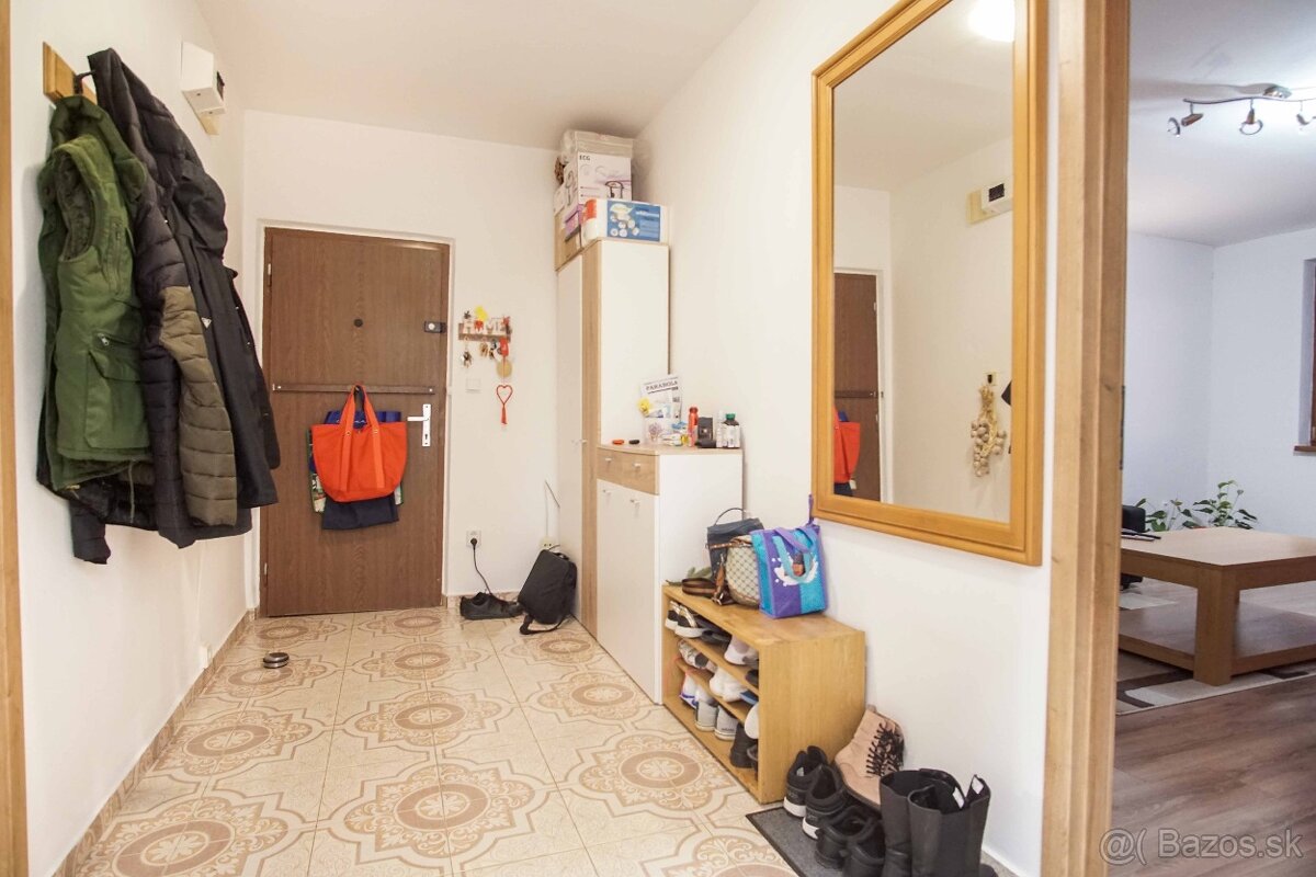 Veľký 3-izbový byt s loggiou vo vyhľadávanej lokalite, Hurba - 19