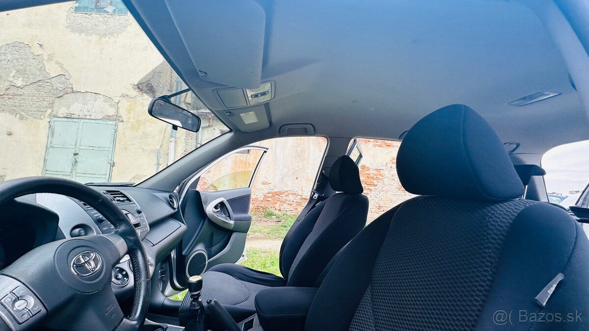 Toyota RAV4 4x4 - 19