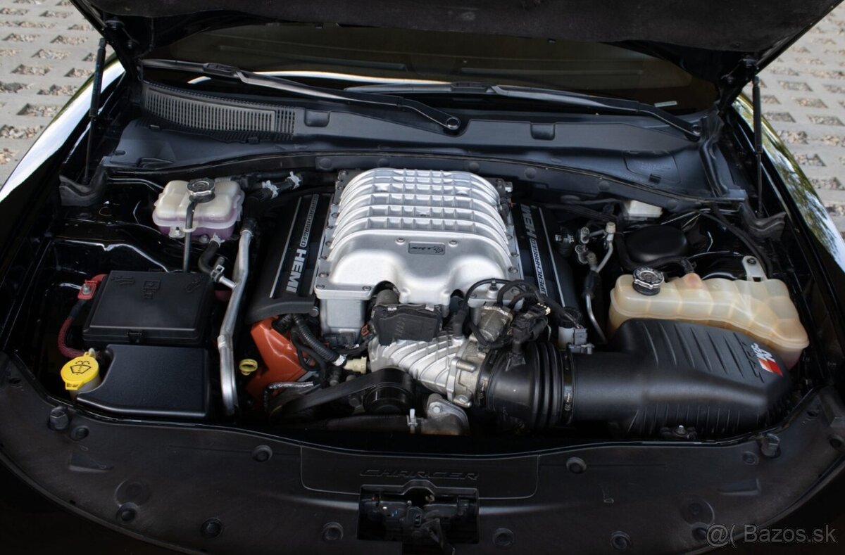Dodge Charger SRT Hellcat 6.2L V8 - 19