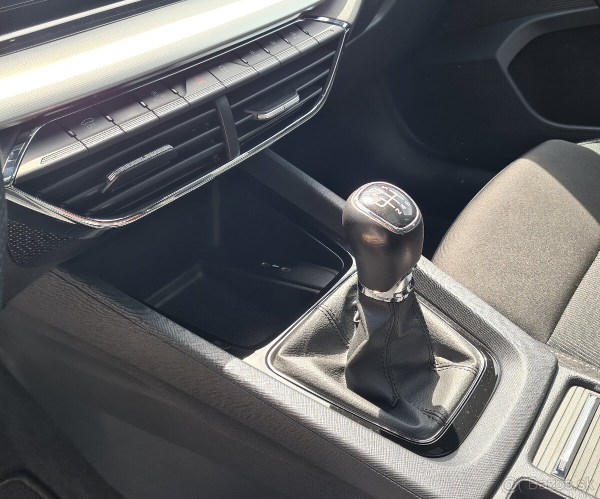 ŠKODA OCTAVIA COMBI 1.5 TSI STYLE - 19