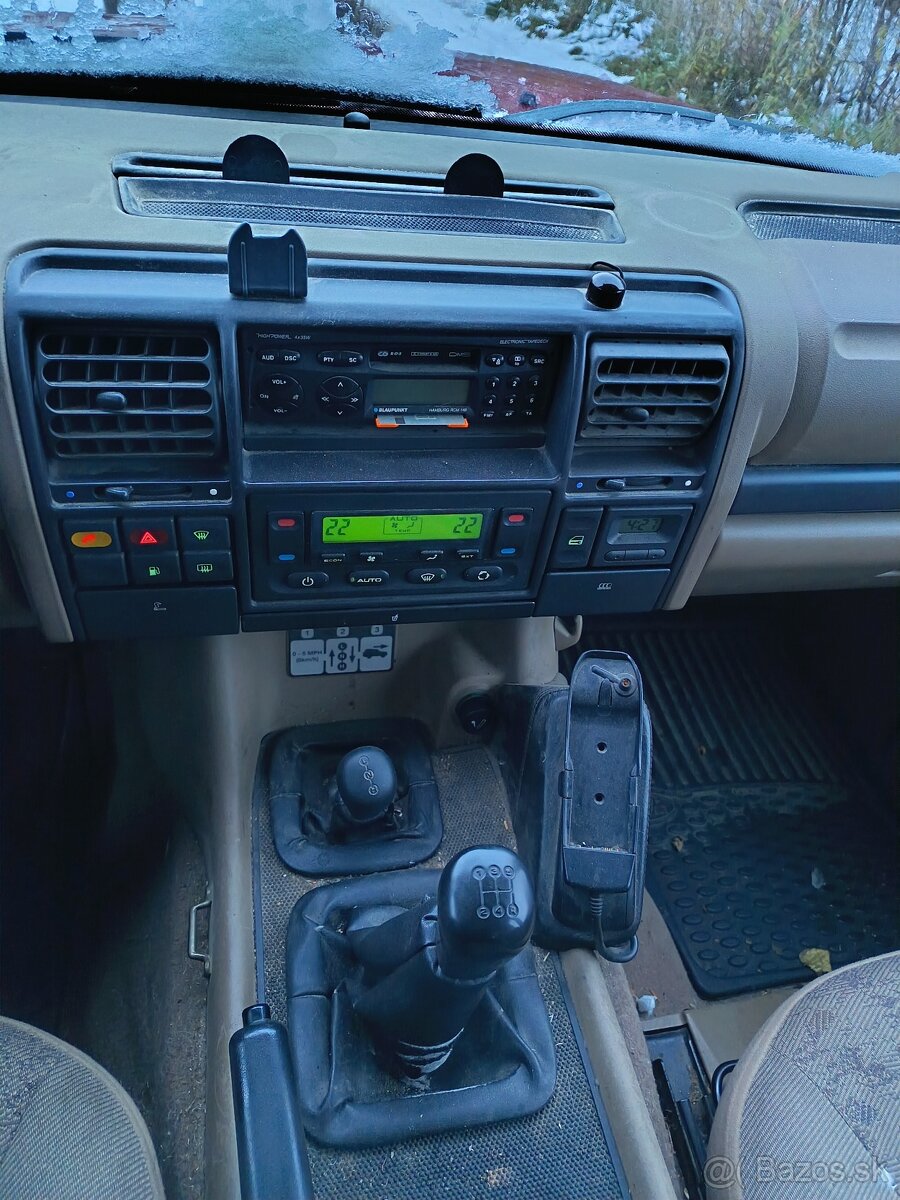 Land Rover Discovery II - 19