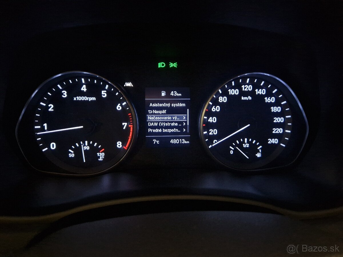 Hyundai i30 combi family 1.5i DPi 81kW 48000km facelift CW - 19