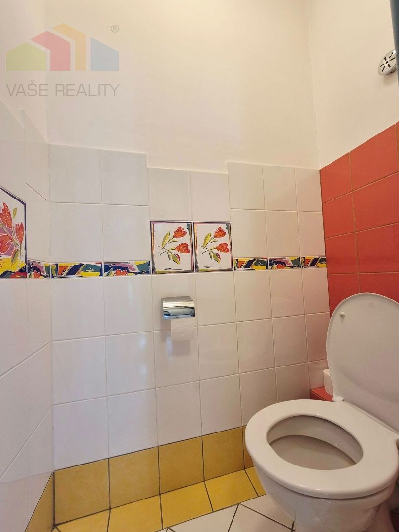 Na predaj obchodný priestor v polyfunkčnej budove, Vajnorská - 19