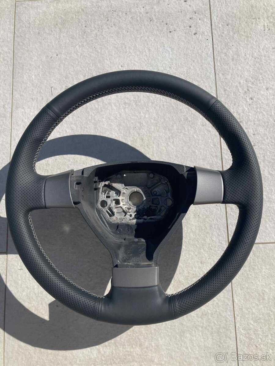 Prečalúnenie Volantov Oprava volantov - 19