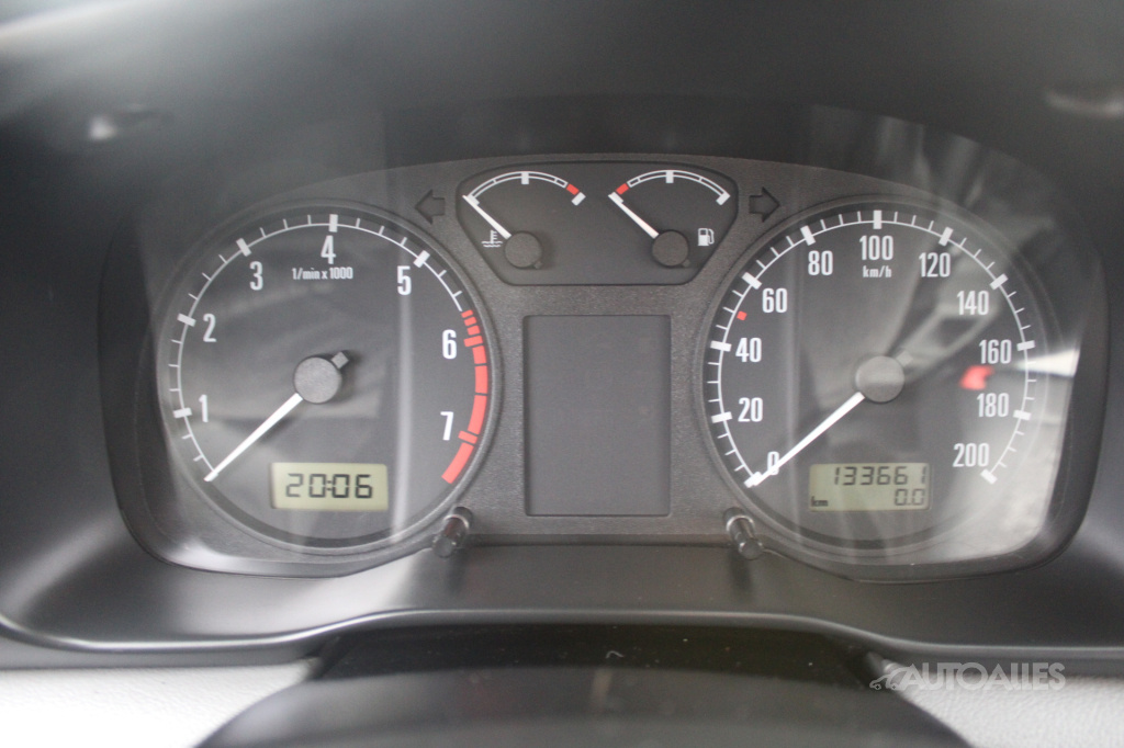 Škoda Octavia 1,4 MPi 44 kW LX - 19