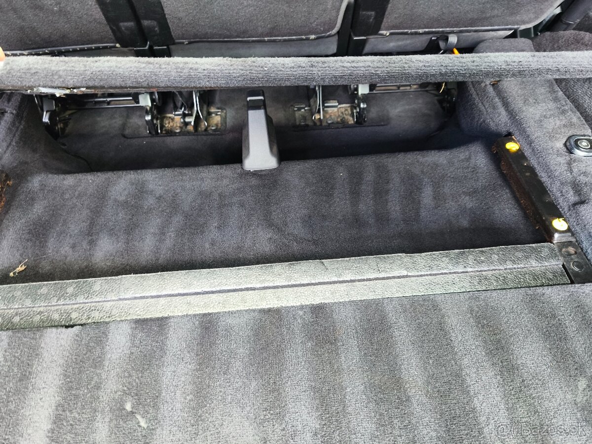 Land Rover Discovery 3 - 19