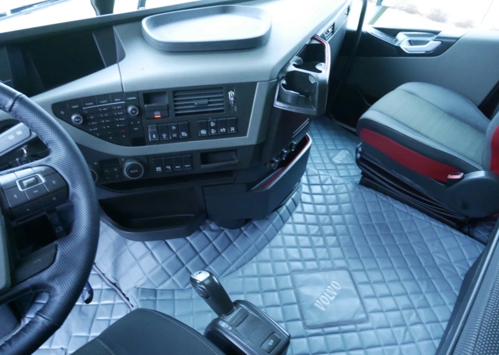 9586 - Volvo FH4 460 - 6x2 - Nosič kontejnerů – EURO 6 - 19