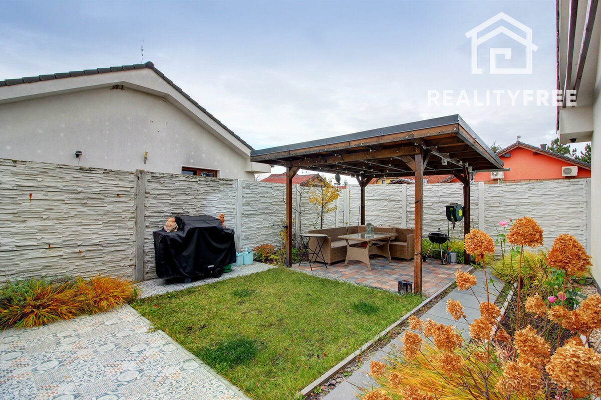 Novinka – samostatne stojaci 4i rodinný dom v obci Láb - 19