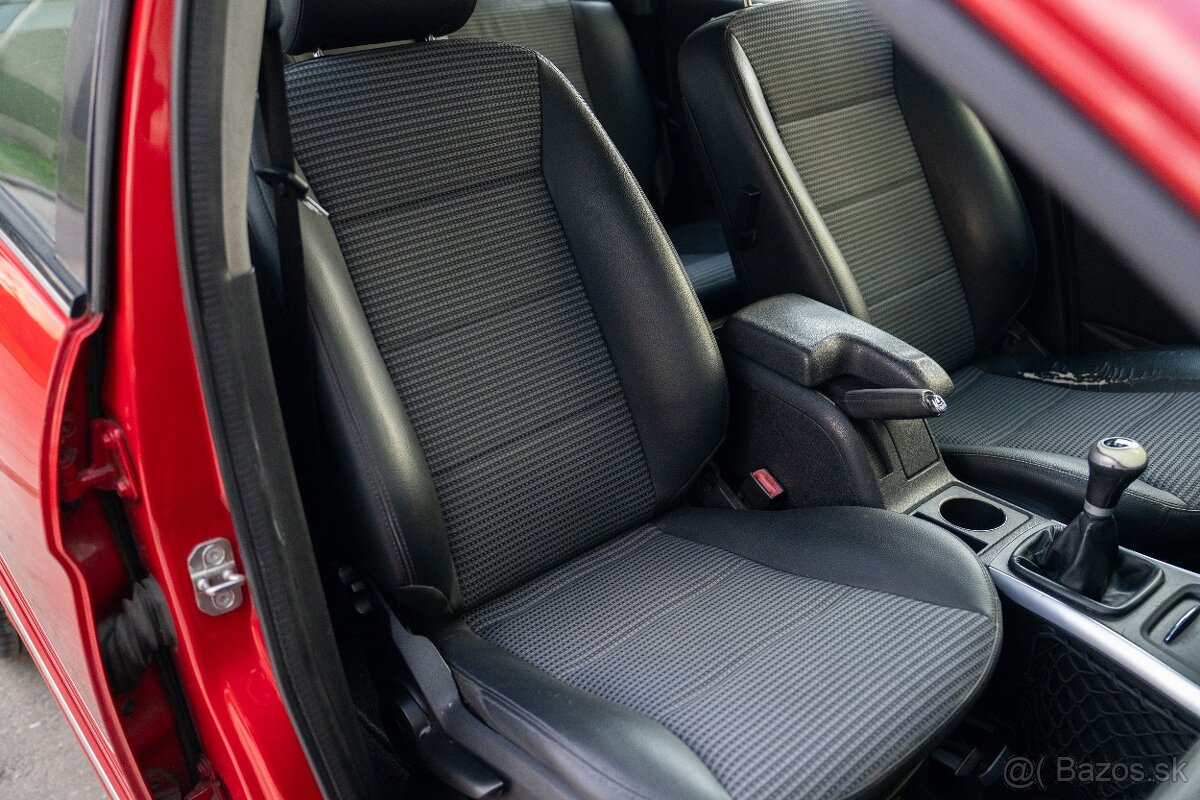 Mercedes - Benz B180, SR - 1.majiteľ - 19