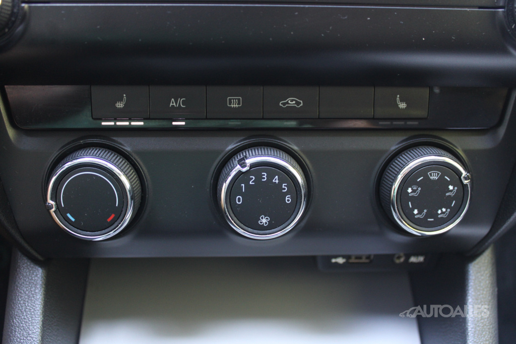 Škoda Octavia 1,4 TSi 103 kW AMBITION - 19