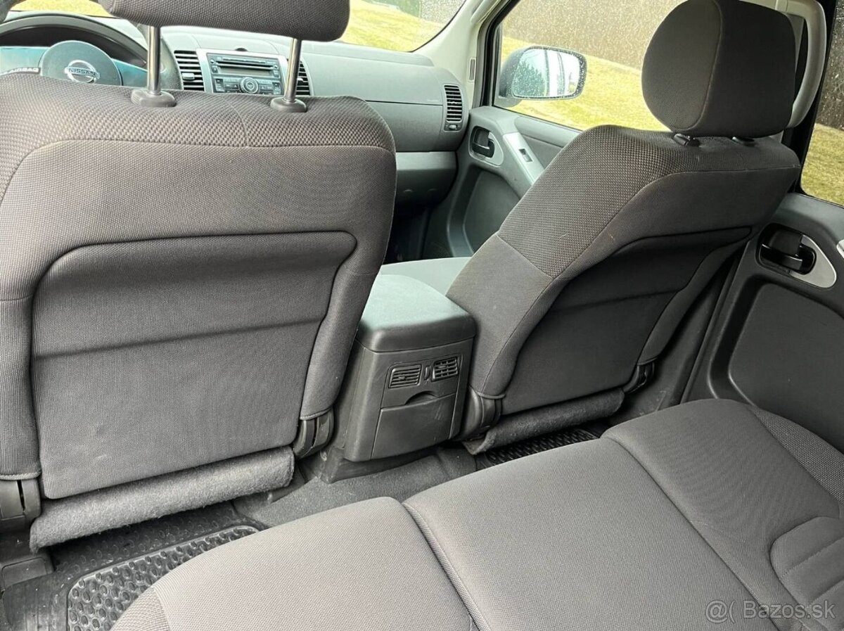 Nissan Pathfinder 2.5DDTi 4x4 - 19