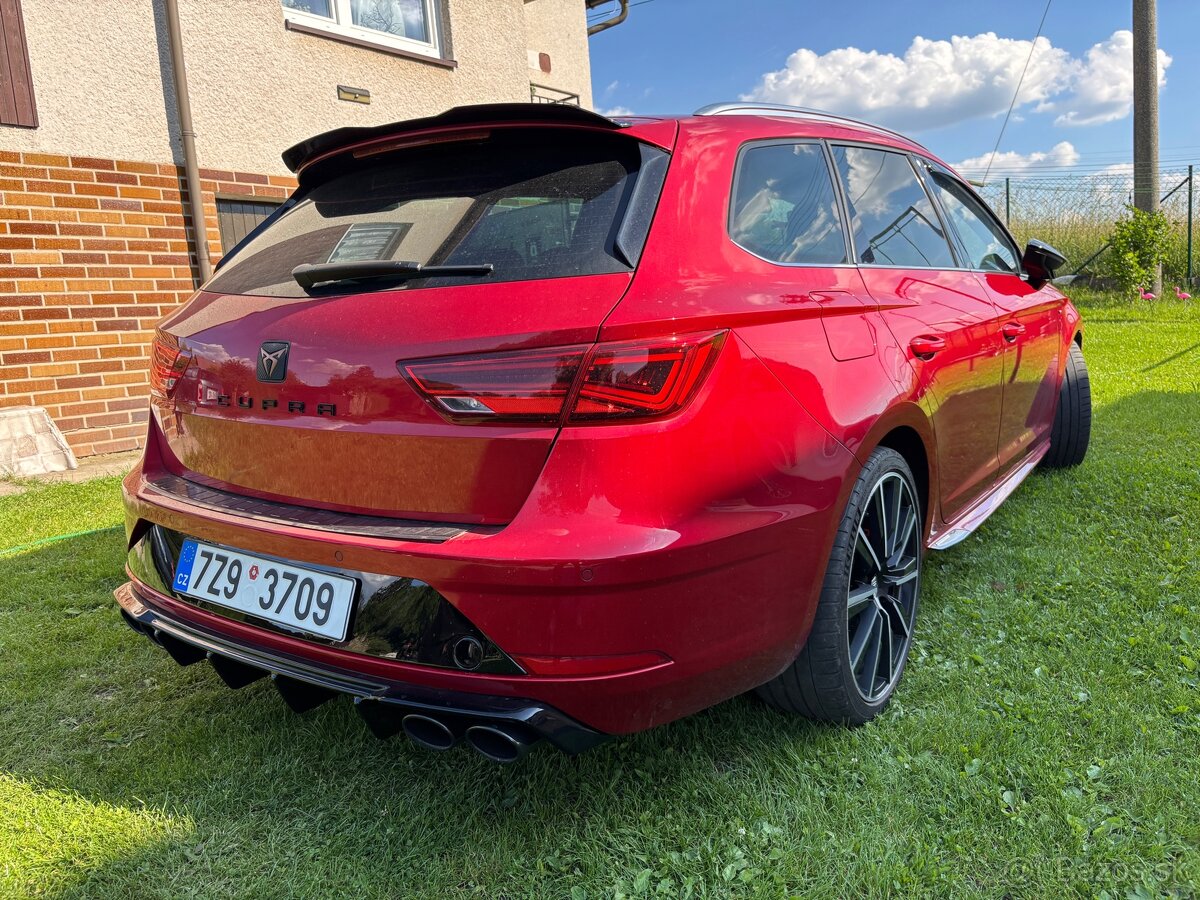 Seat Leon Cupra ST 300 4Drive - 19