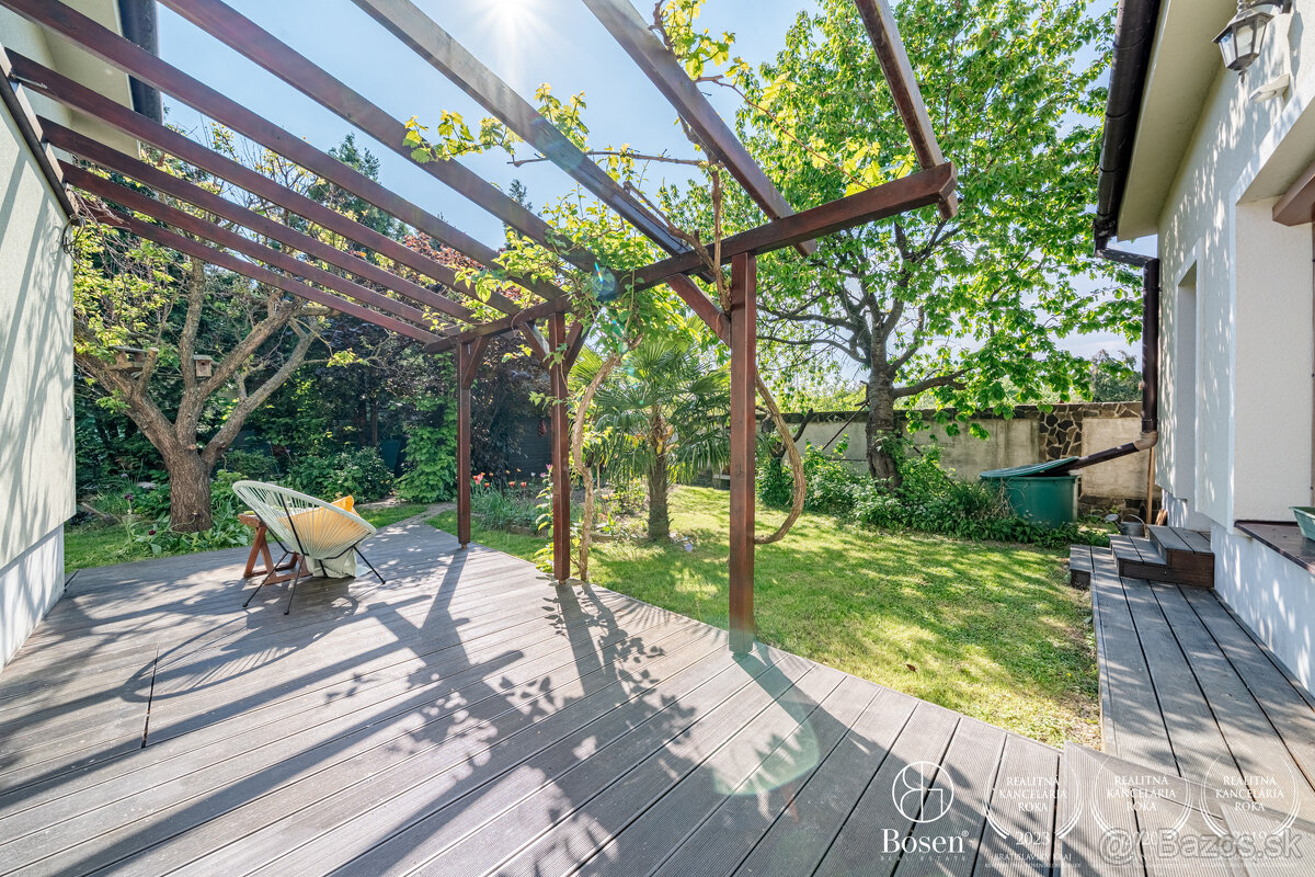 BOSEN | Priestranný rodinný dom s pivnicou, garážou a záhrad - 19