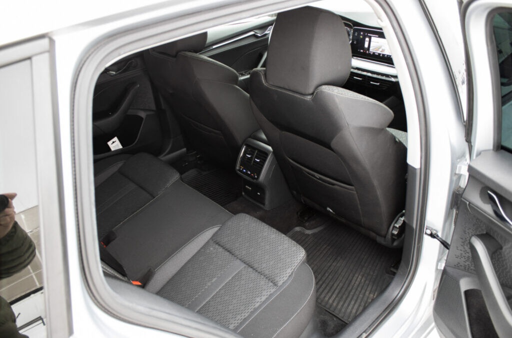 Škoda Octavia Combi 2.0 TDI, 85kW (2021) - 19