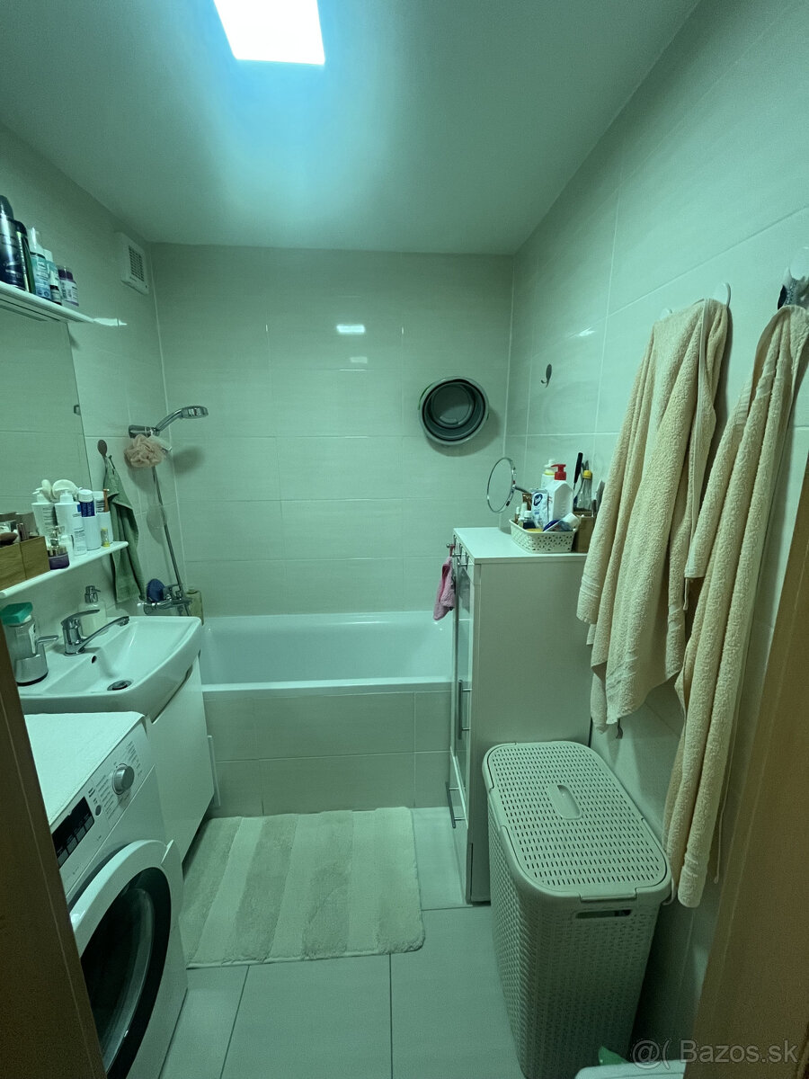 Váš nový domov čaká na vás – priestranný 3-izbový byt v Hume - 19