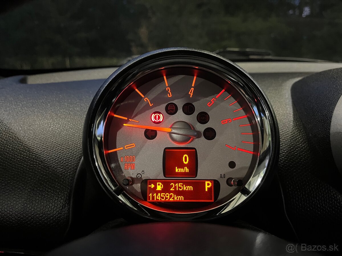 MINI Countryman SD All4 2.0d Automat - 19