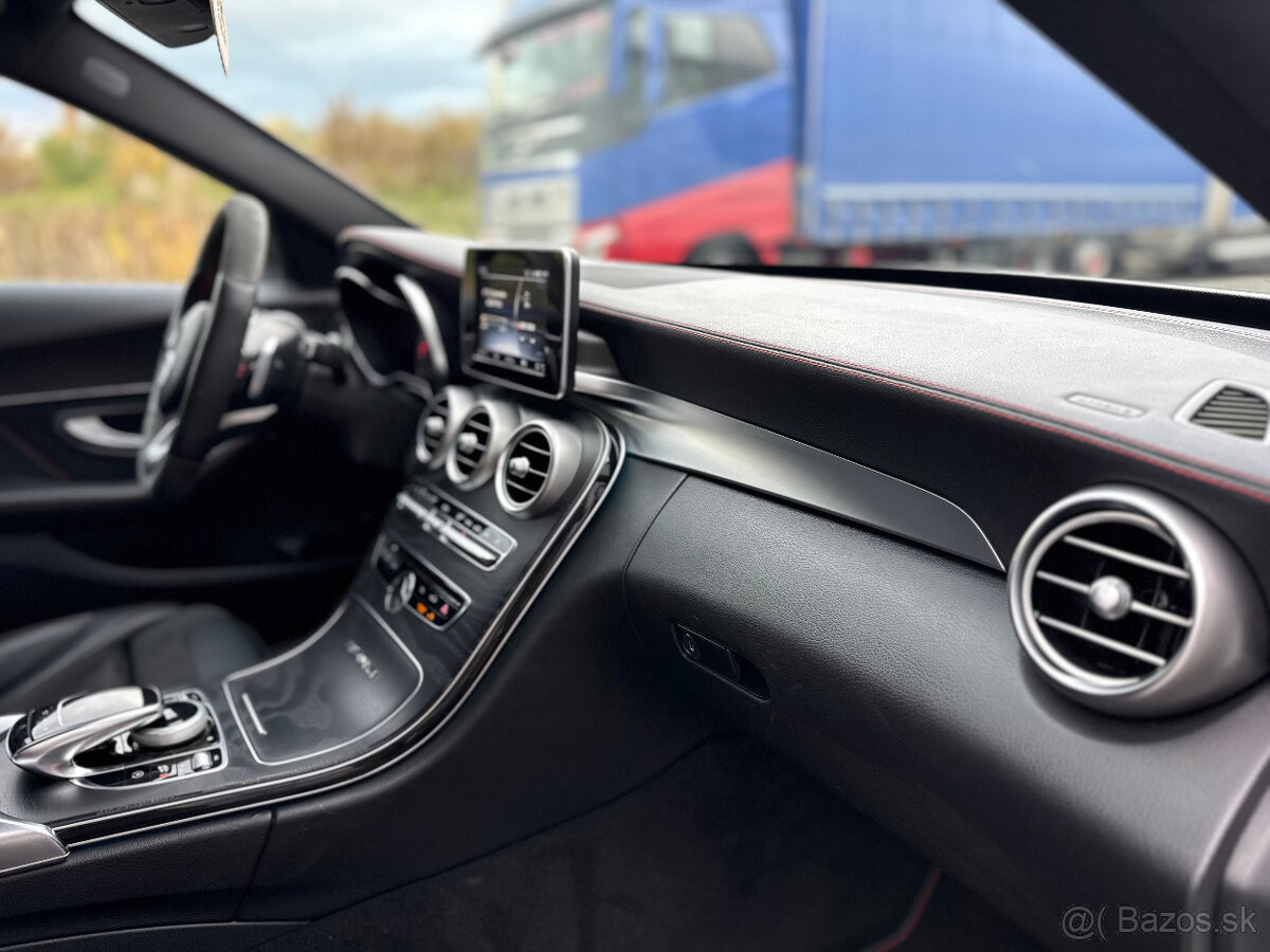 Mercedes Benz C 43 AMG 2017 Night Edition - 19