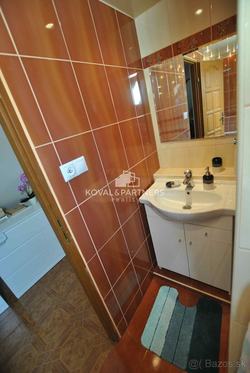 Koval & partners ponúka exkluzívne na predaj rodinný dom v o - 19